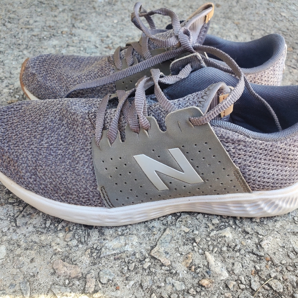 New balance shoes